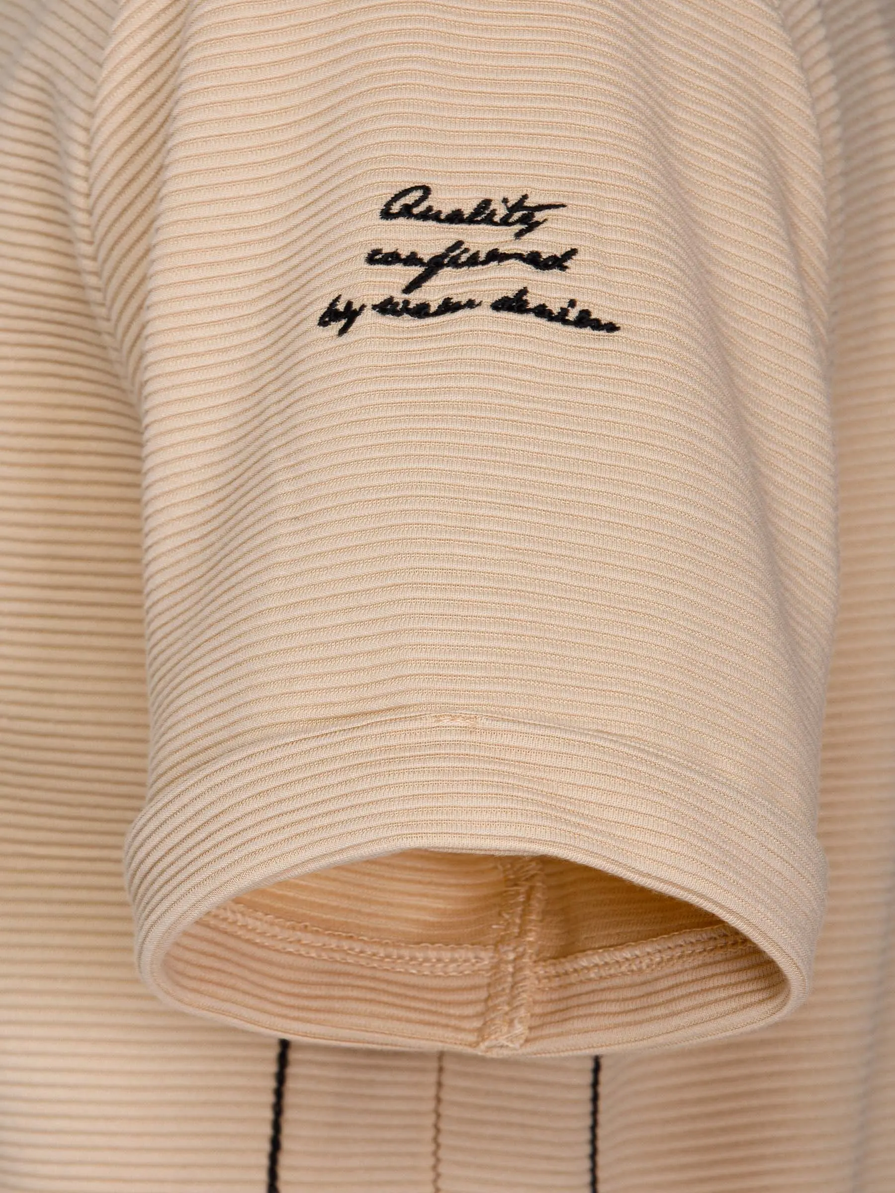Het Raven Beige T-shirt - Image 7